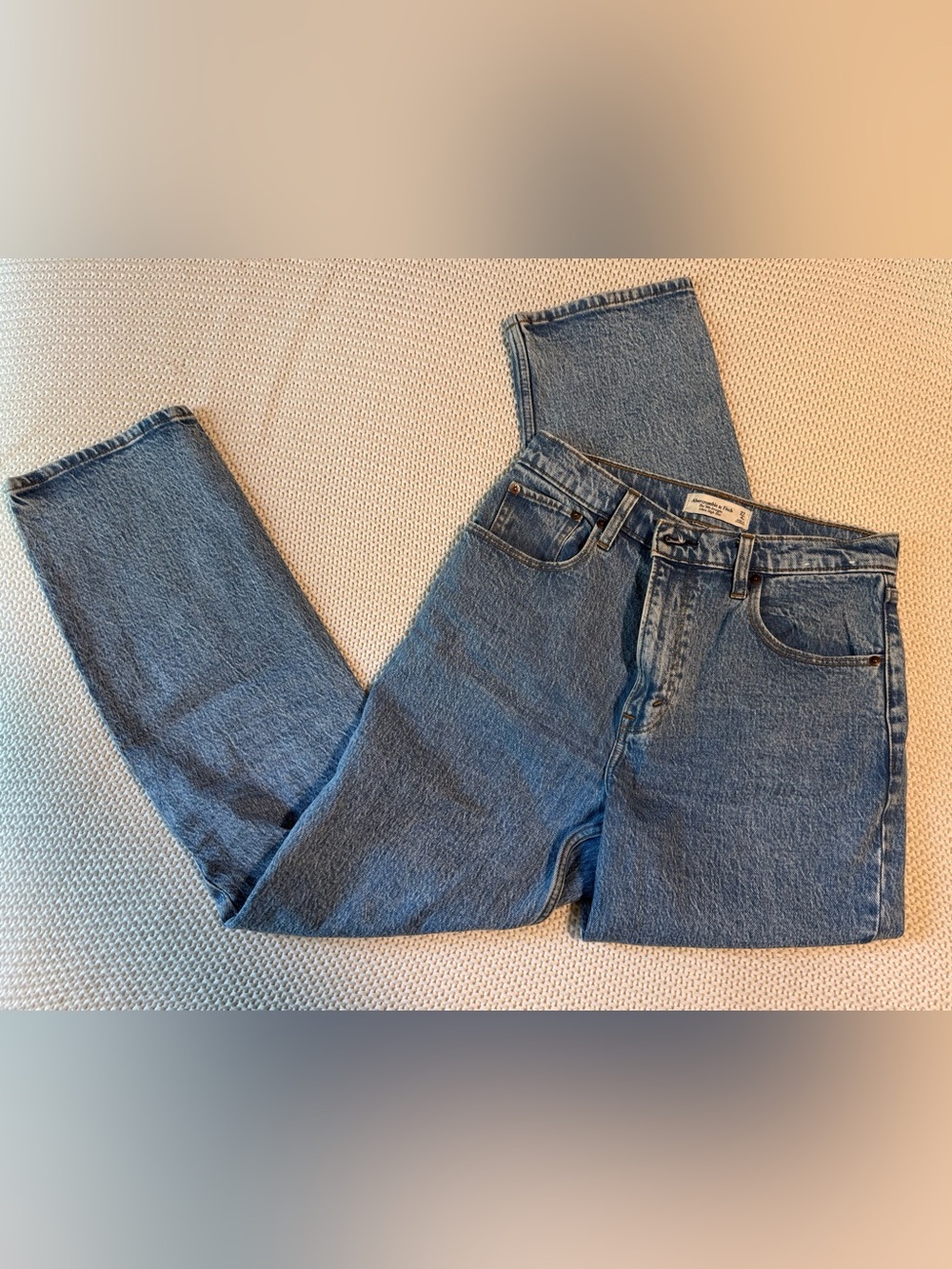Abercrombie 90’s Straight Ultra High Rise Jeans